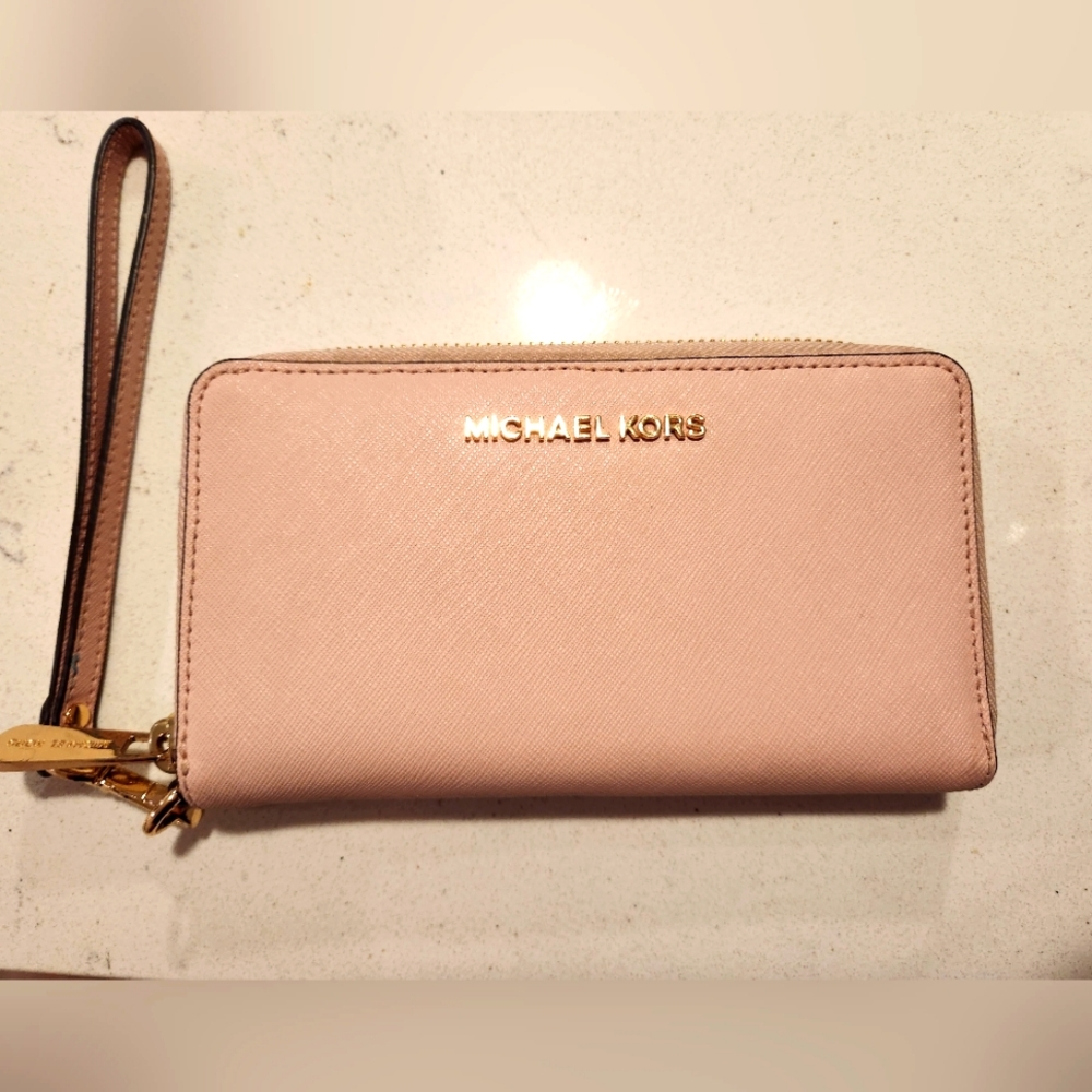 MICHAEL KORS WALLET WRISTLET